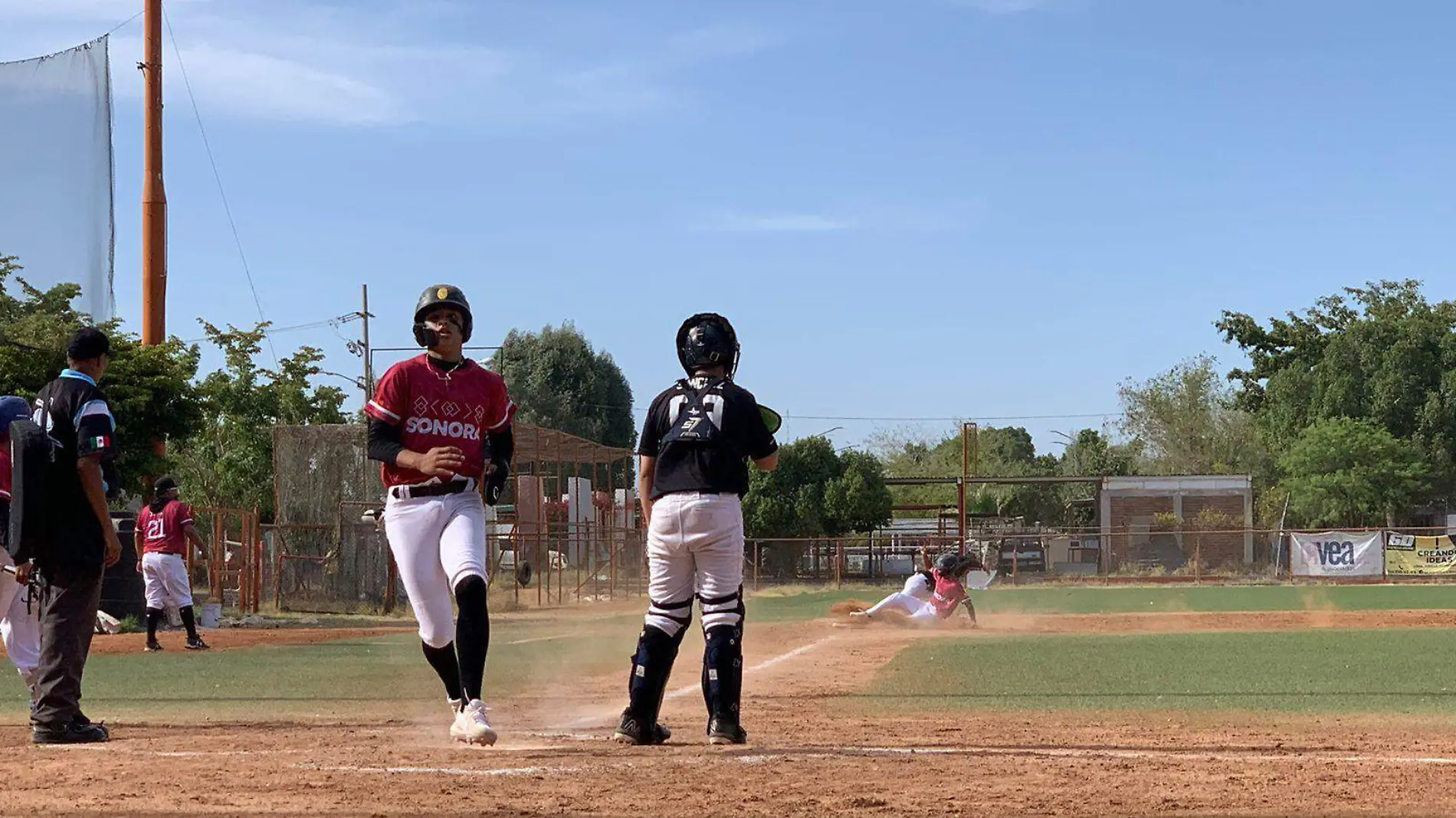 Sonora beisbol abre con dos trunfos en Macrorregional-2